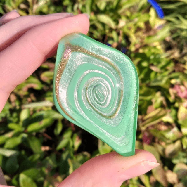 Minty Leaf