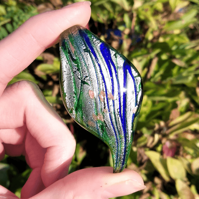 Shimmer Leaf