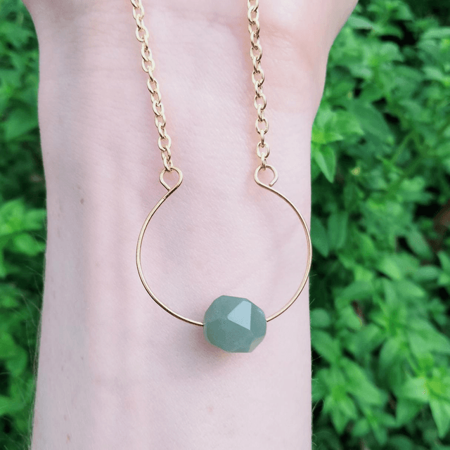 Beryl Hoops
