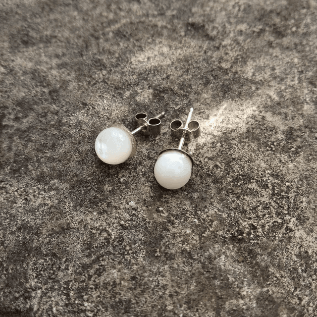 Mother of Pearl Dots