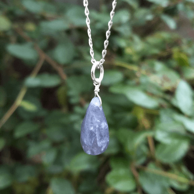 Iolite Drops